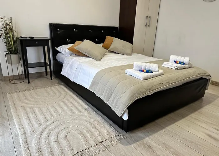 Downtown Studio By Darius Residence